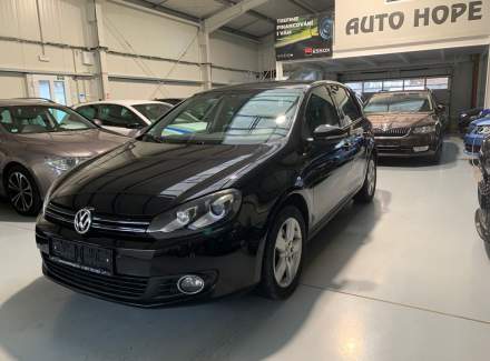 Volkswagen - Golf