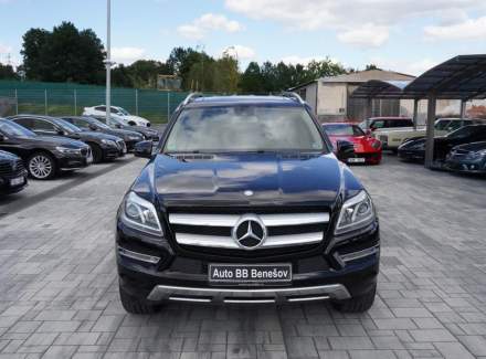 Mercedes-Benz - GL