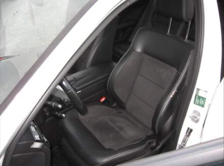 Mercedes-Benz - E-class