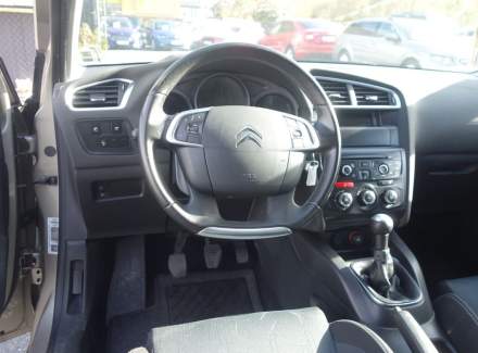 Citroën - C4