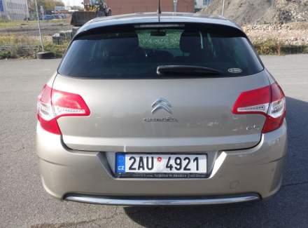 Citroën - C4
