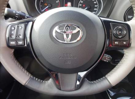 Toyota - Yaris