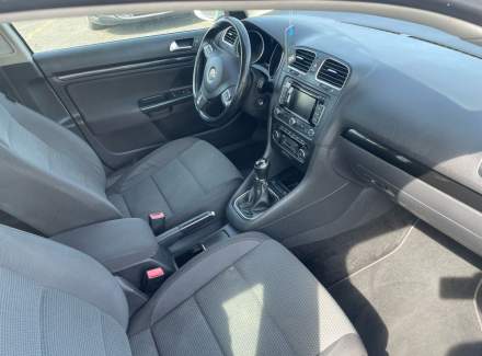 Volkswagen - Golf 1.6 TDI (105 Hp)