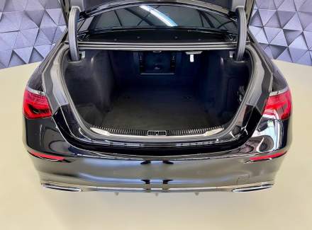 Mercedes-Benz - S-class