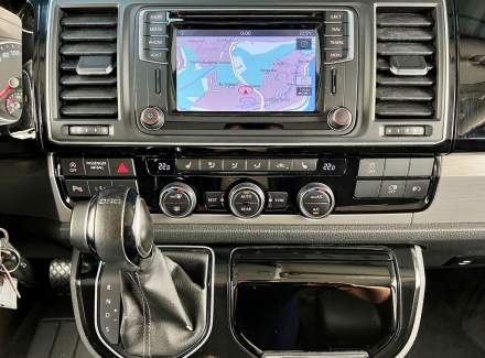 Volkswagen - Multivan