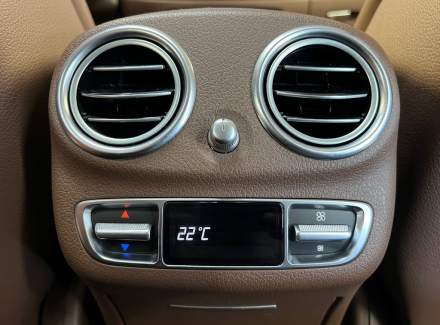 Mercedes-Benz - E-class