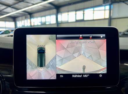 Mercedes-Benz - V-class