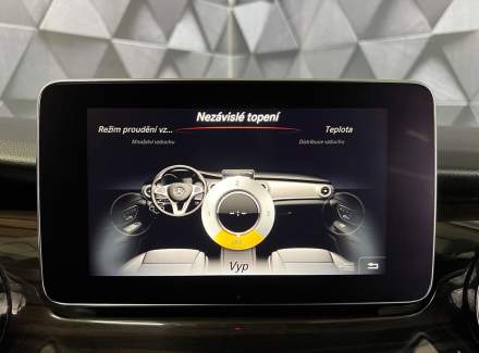 Mercedes-Benz - V-class