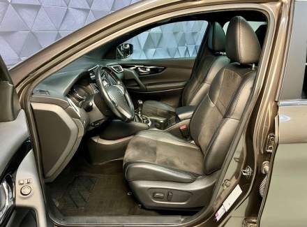 Nissan - Qashqai