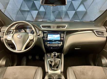 Nissan - Qashqai