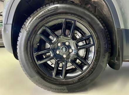 Land Rover - Defender