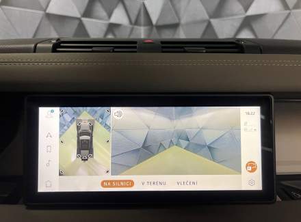 Land Rover - Defender