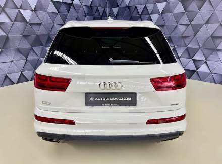 Audi - Q7