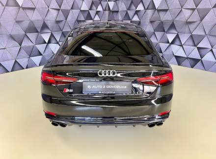 Audi - S5