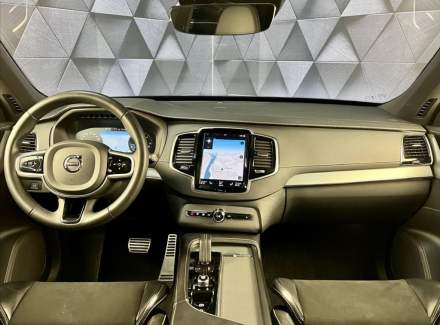 Volvo - XC90