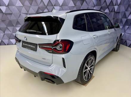BMW - X3