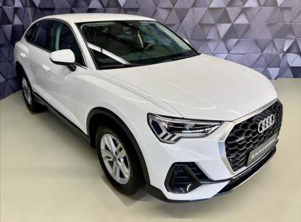 Audi - Q3