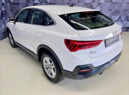 Audi - Q3