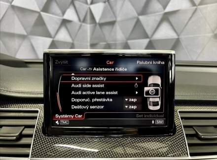 Audi - S8
