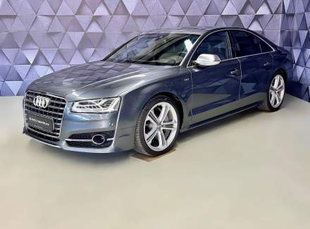 Audi - S8