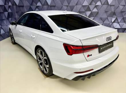 Audi - S6