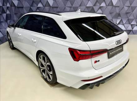 Audi - S6