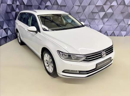 Volkswagen - Passat