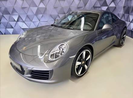 Porsche - 911