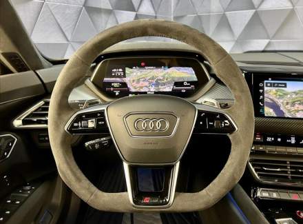 Audi - E-tron GT