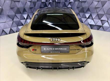 Audi - E-tron GT