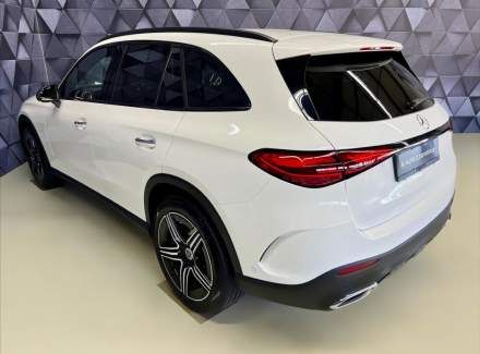 Mercedes-Benz - GLC