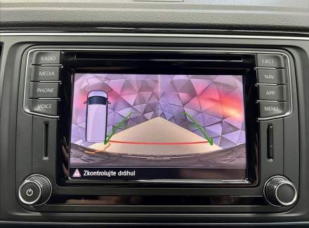 Volkswagen - Caravelle