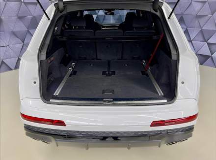 Audi - SQ7