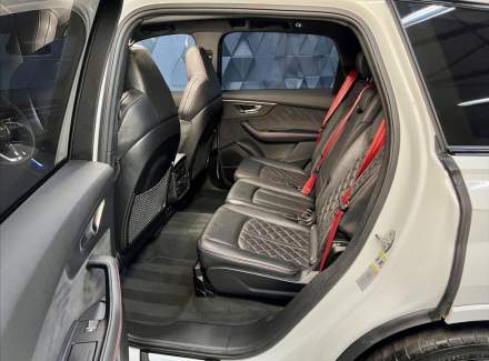 Audi - SQ7