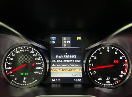 Mercedes-Benz - C-class