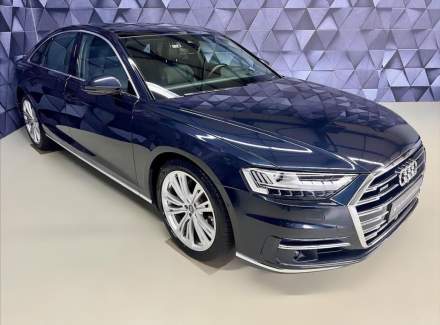 Audi - A8