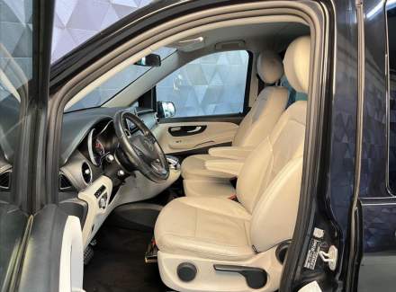 Mercedes-Benz - V-class