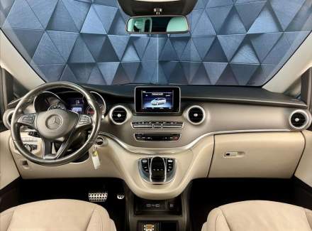 Mercedes-Benz - V-class