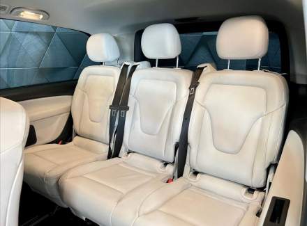 Mercedes-Benz - V-class