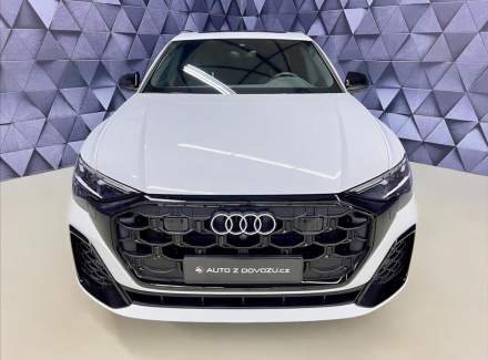 Audi - Q8