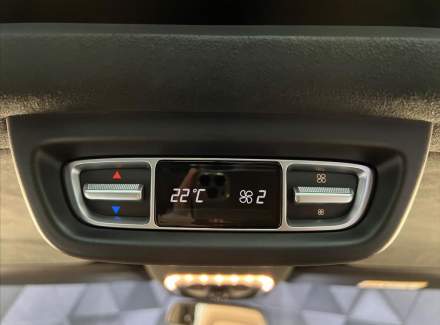 Mercedes-Benz - V-class