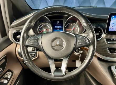 Mercedes-Benz - V-class