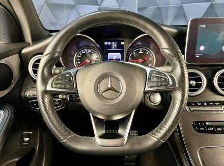 Mercedes-Benz - GLC