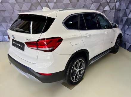 BMW - X1
