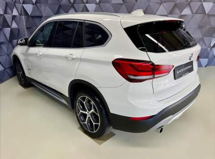 BMW - X1