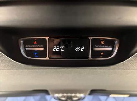 Mercedes-Benz - V-class