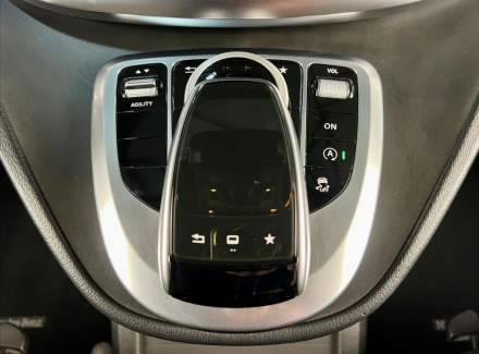 Mercedes-Benz - V-class