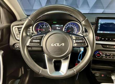 Kia - XCeed