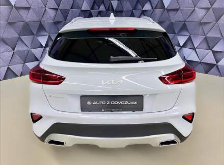 Kia - XCeed
