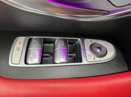 Mercedes-Benz - E-class